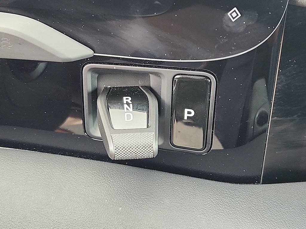 Certified 2025 Porsche Taycan image 14