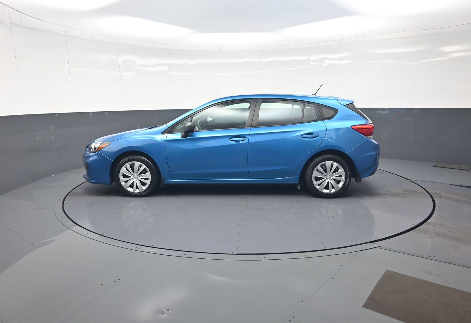Used 2018 Subaru Impreza 2.0i AWD/4WD image 6