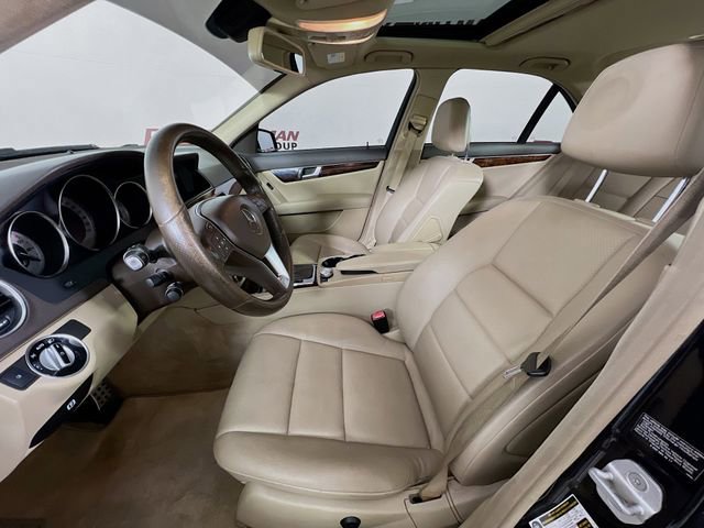 Used 2014 Mercedes-Benz C 300 4MATIC Sedan image 10