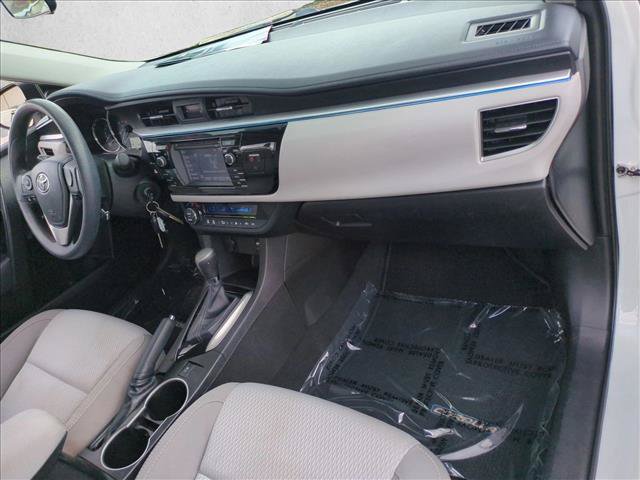 Used 2015 Toyota Corolla LE FWD image 20