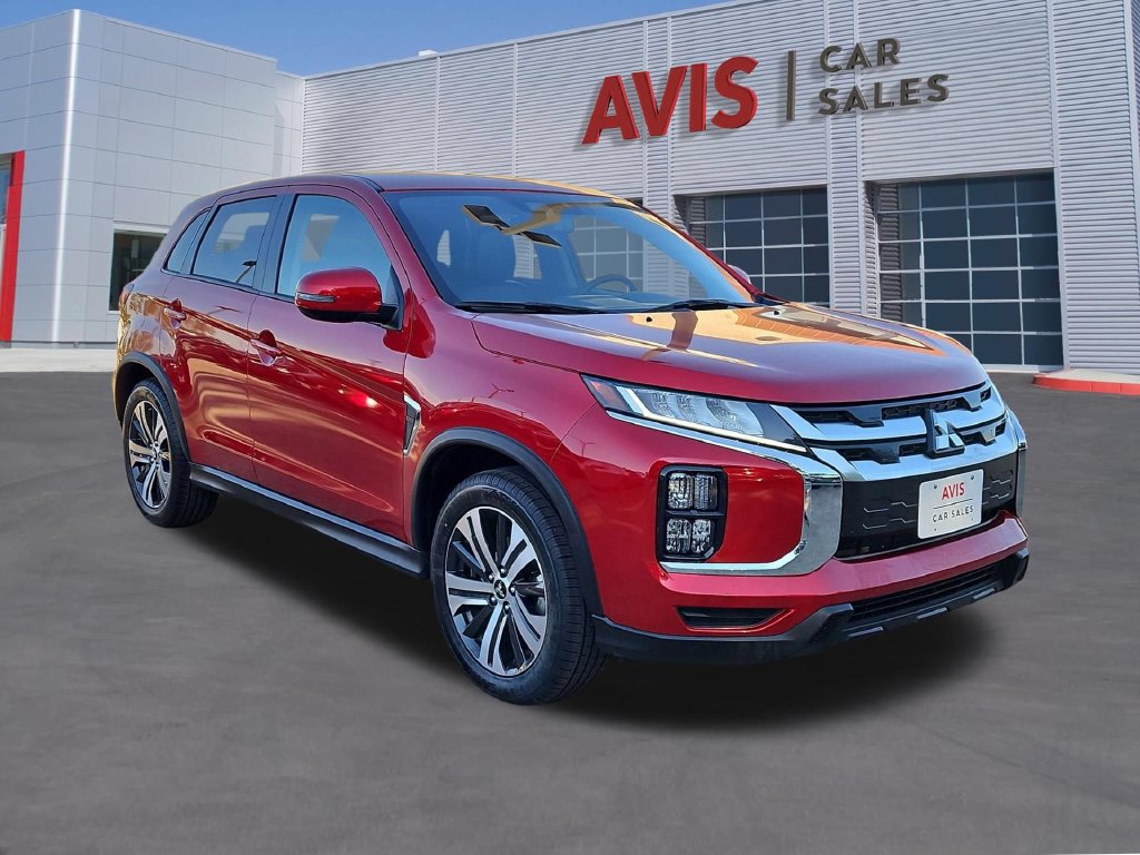 Used 2025 Mitsubishi Outlander Sport AWD image 3