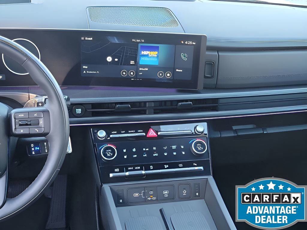 Used 2025 Hyundai Santa Fe Calligraphy FWD image 24