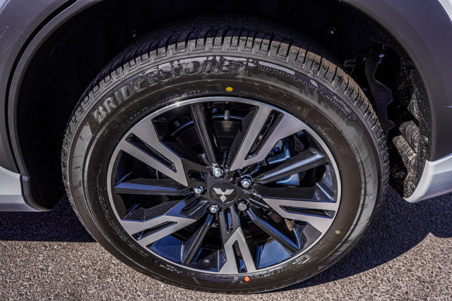 New 2026 Mitsubishi Eclipse Cross SEL image 10