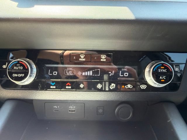 Used 2024 Mitsubishi Outlander SEL Black Edition AWD/4WD image 34