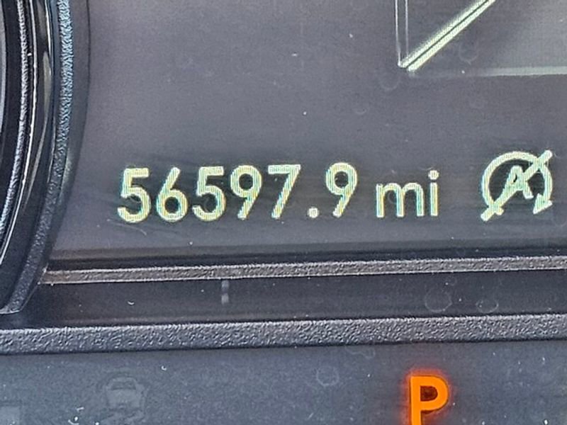 Used 2021 Lincoln Corsair AWD w/ Premium Package image 25