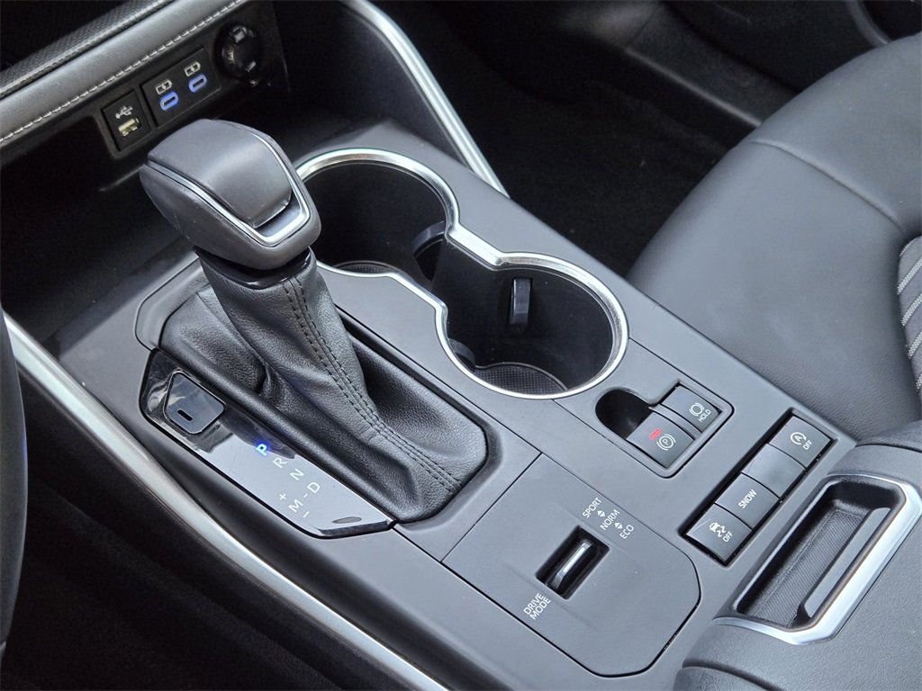 Used 2022 Toyota Highlander XSE image 9