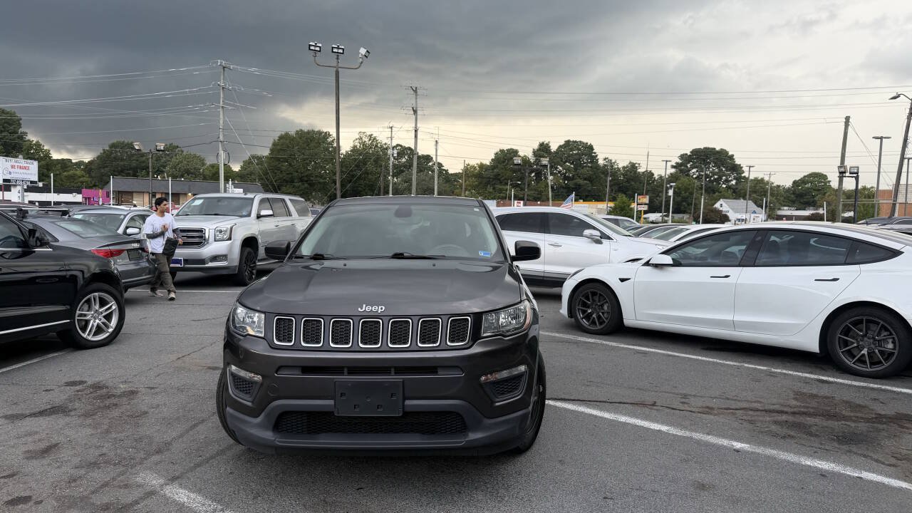 Used 2020 Jeep Compass Sport FWD image 2