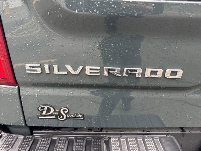 Used 2025 Chevrolet Silverado 1500 ZR2 w/ Technology Package image 32