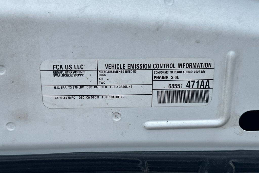 Used 2022 Dodge Charger SXT w/ Blacktop Package image 27