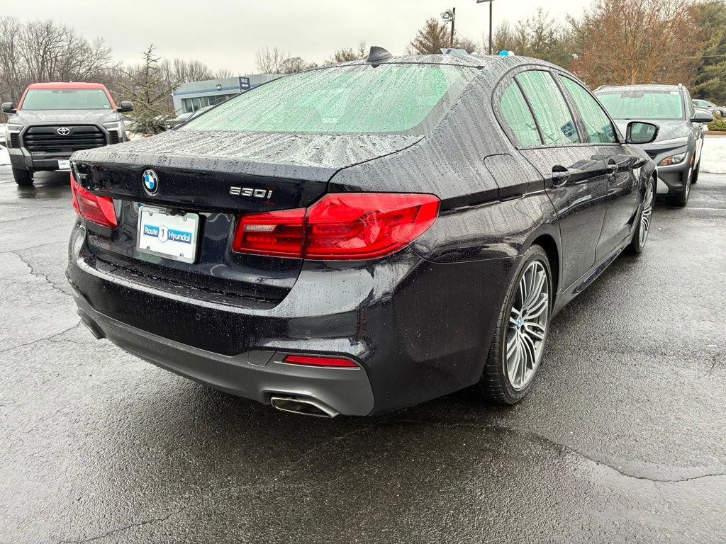 Used 2019 BMW 530i xDrive w/ M Sport Package image 7