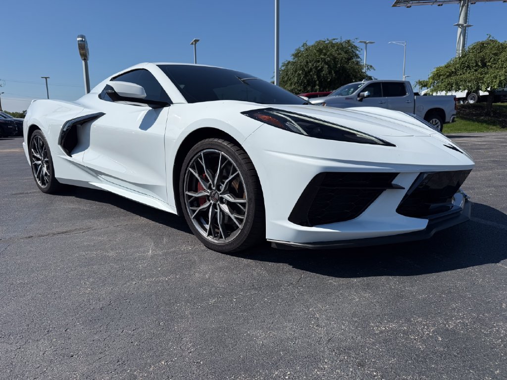 Used 2023 Chevrolet Corvette Stingray Preferred Conv w/ Z51 Performance Package RWD image 5