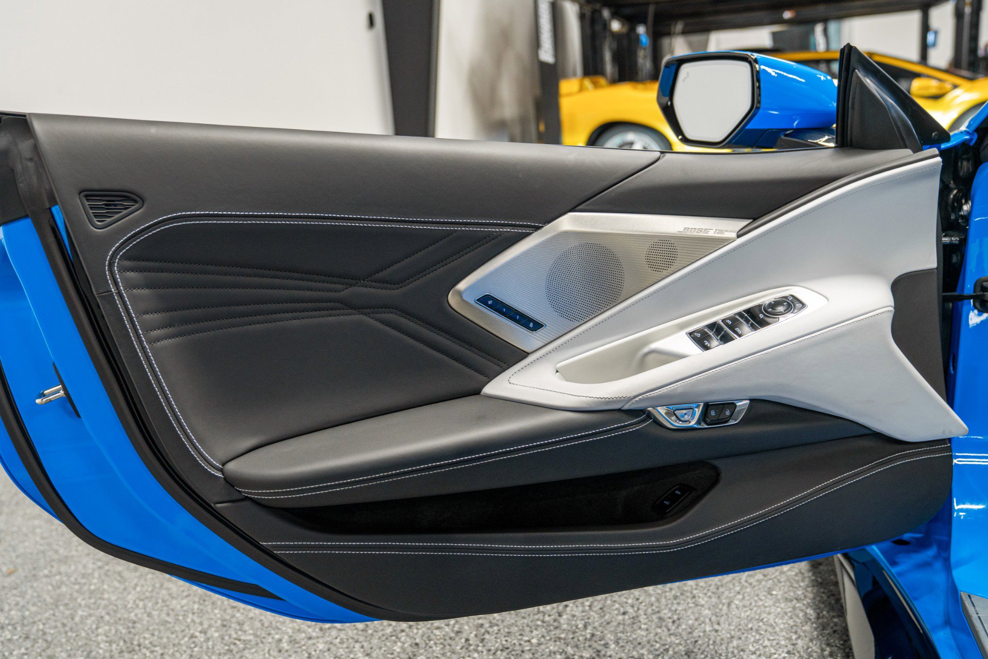 Used 2024 Chevrolet Corvette Z06 w/ Battery Protection Package image 31