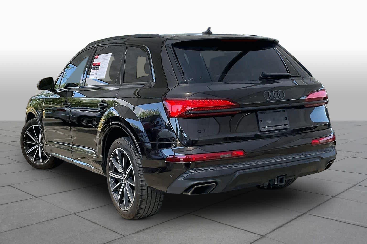 Used 2025 Audi Q7 2.0T Premium Plus w/ Premium Plus Package AWD/4WD image 11