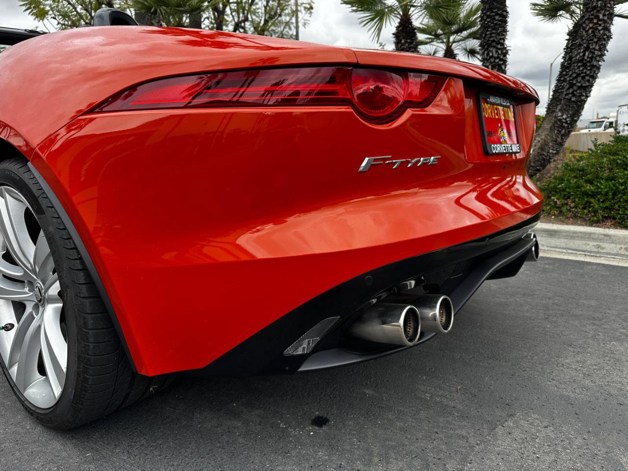 Used 2014 Jaguar F-TYPE S RWD image 19