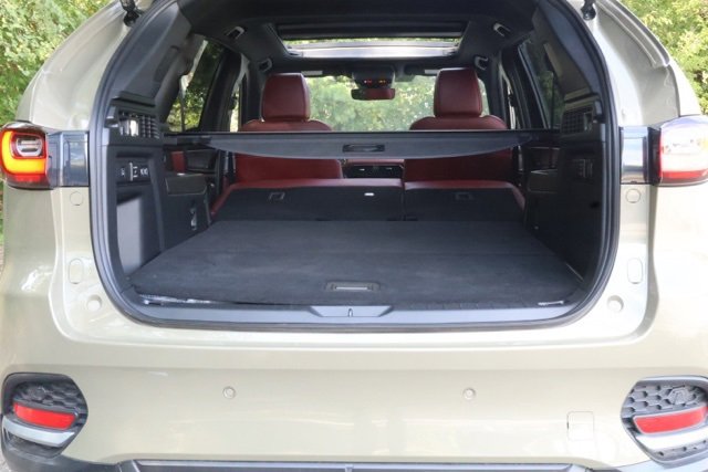 Used 2025 MAZDA CX-70 Plug-In Hybrid w/ Premium Plus image 20