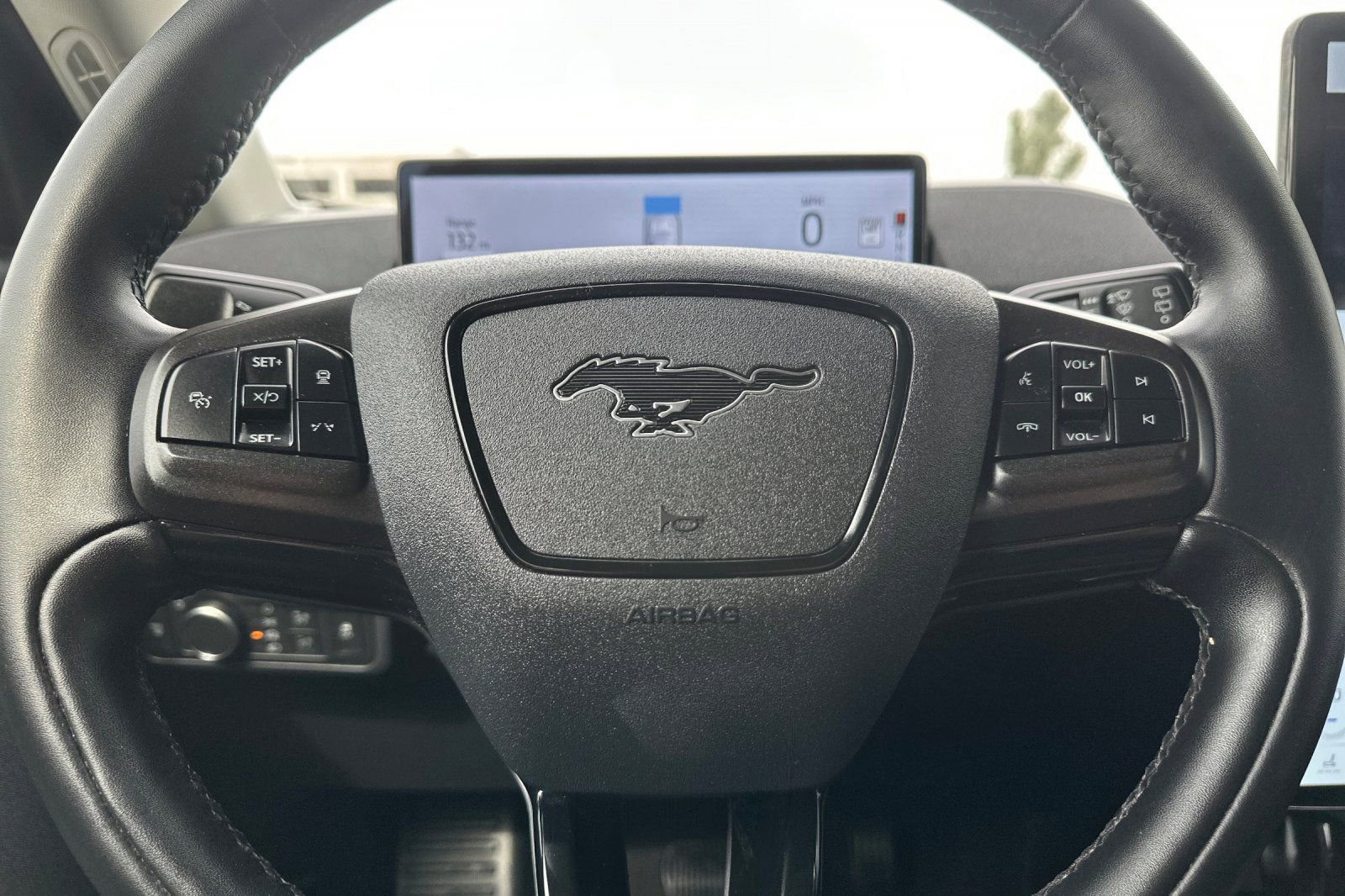 Used 2022 Ford Mustang Mach-E Select w/ Comfort/Technology Package image 23