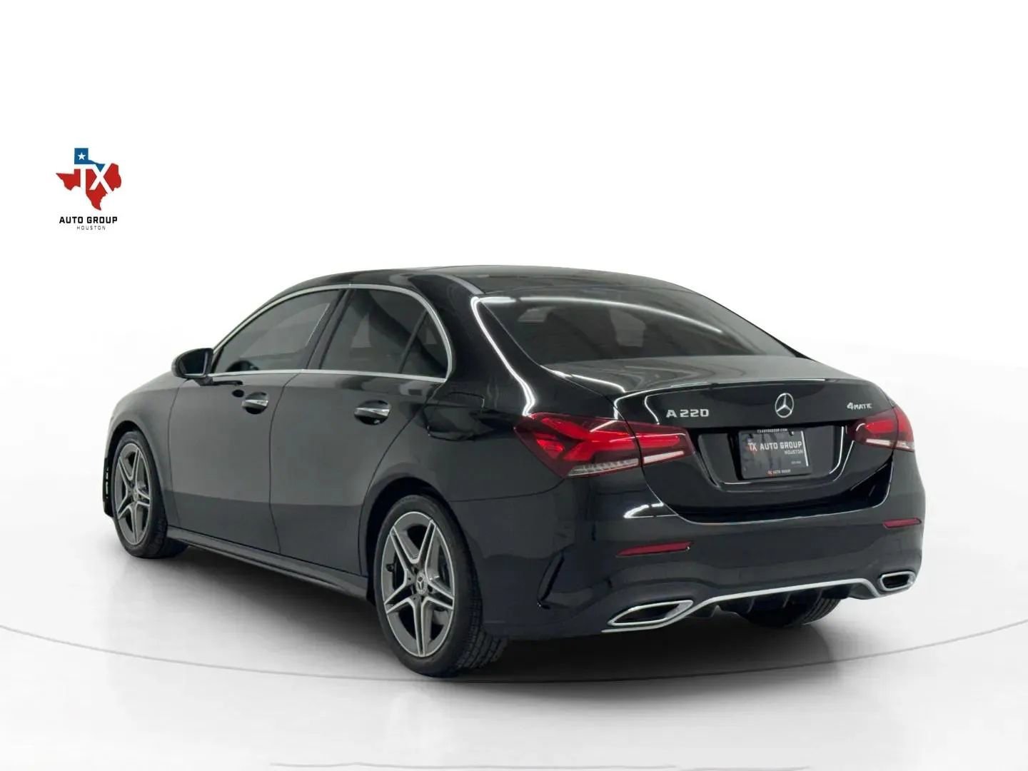 Used 2022 Mercedes-Benz A 220 4MATIC image 4