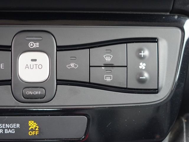 Used 2019 Nissan Leaf SL Plus w/ Protection Package image 28