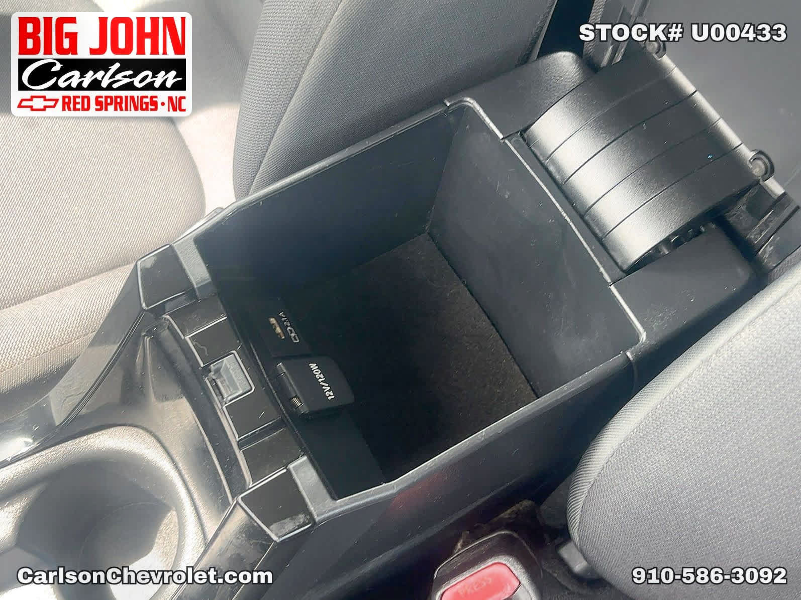 Used 2020 Toyota Corolla LE FWD image 24
