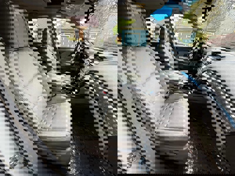 Used 2011 Acura MDX SH-AWD image 11