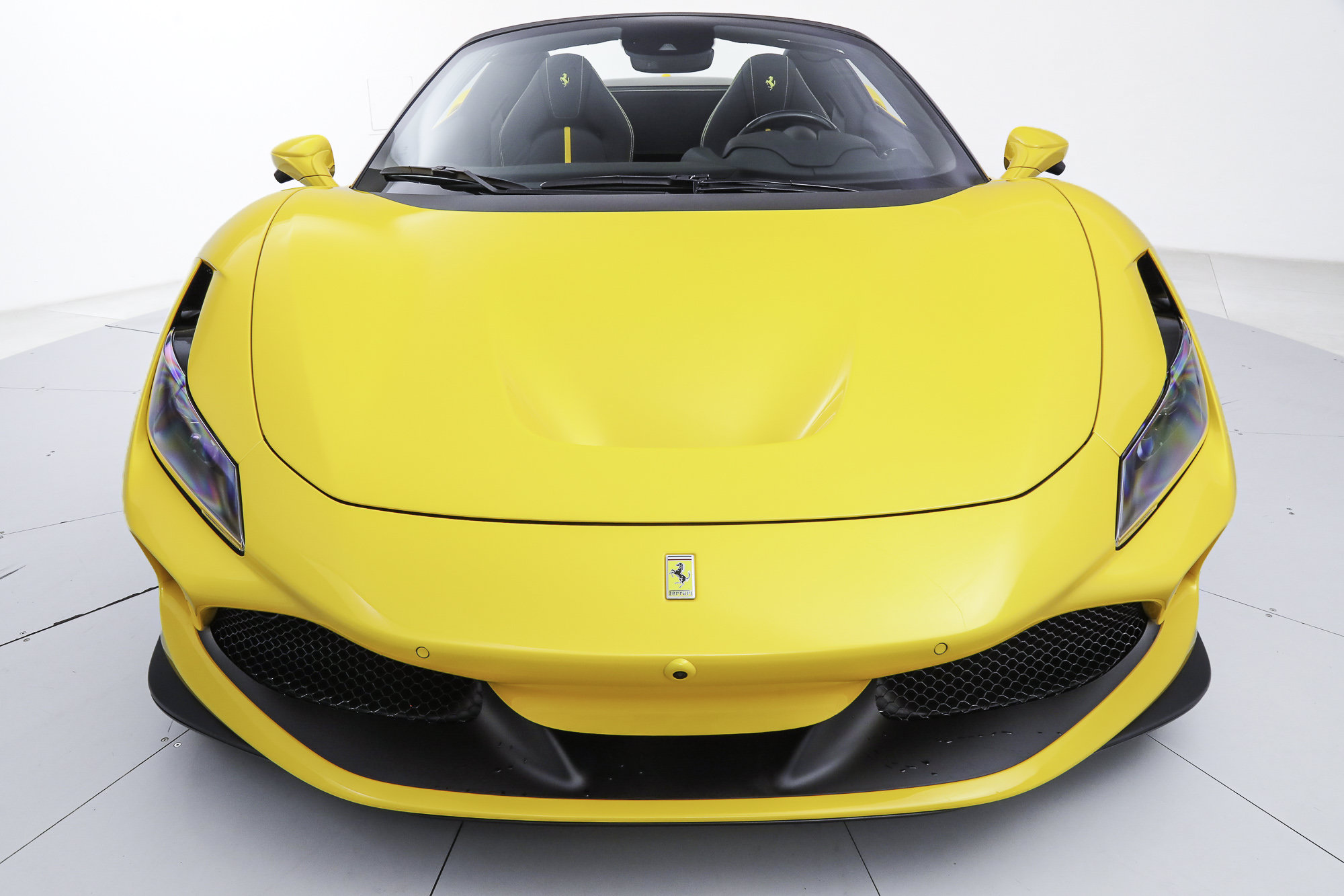 Certified 2022 Ferrari F8 Tributo RWD image 20