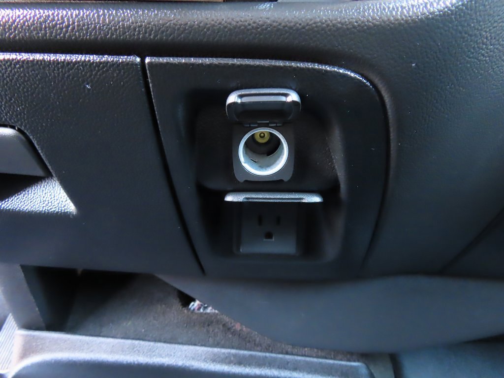 Certified 2017 Chevrolet Silverado 1500 LT w/ All Star Edition image 7