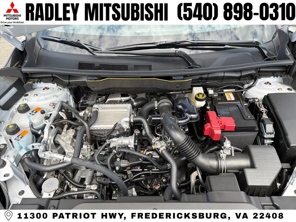 New 2026 Mitsubishi Outlander SE image 14