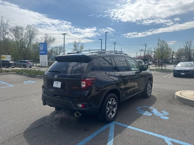 Certified 2023 Honda Passport TrailSport image 8