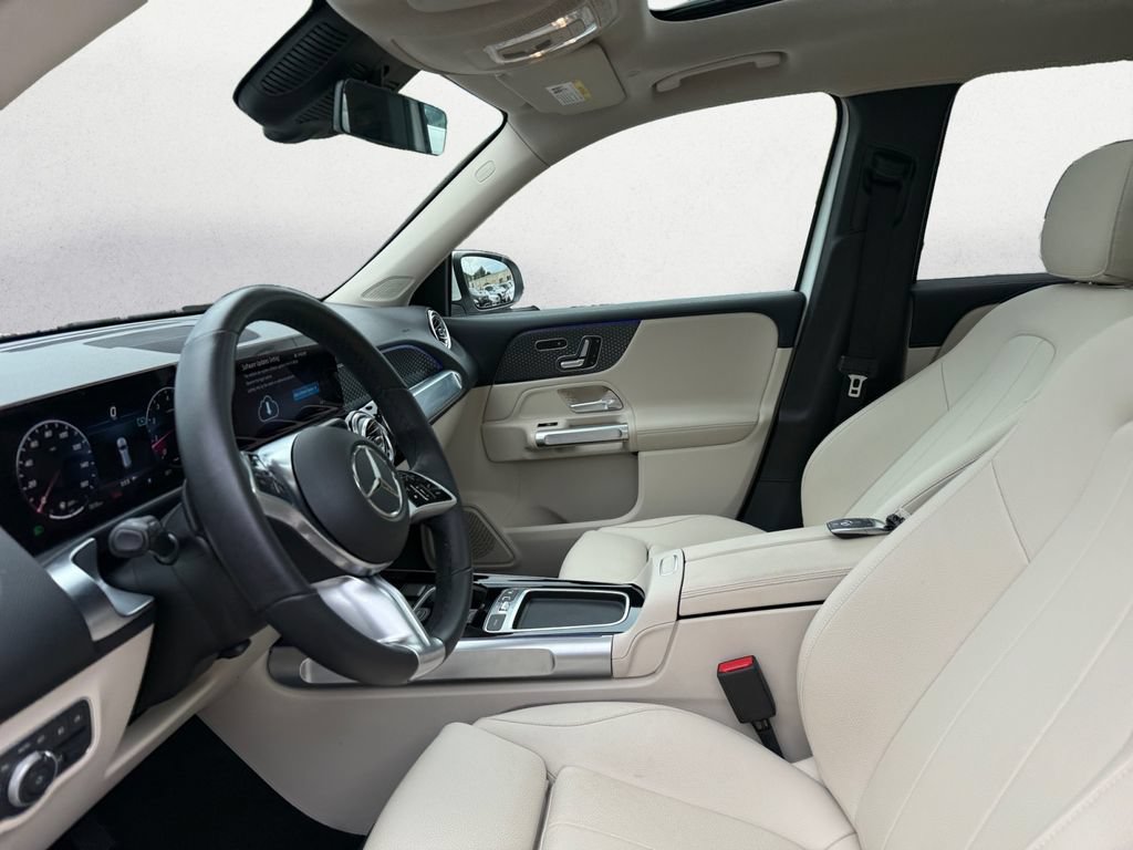 Certified 2025 Mercedes-Benz GLB 250 image 10