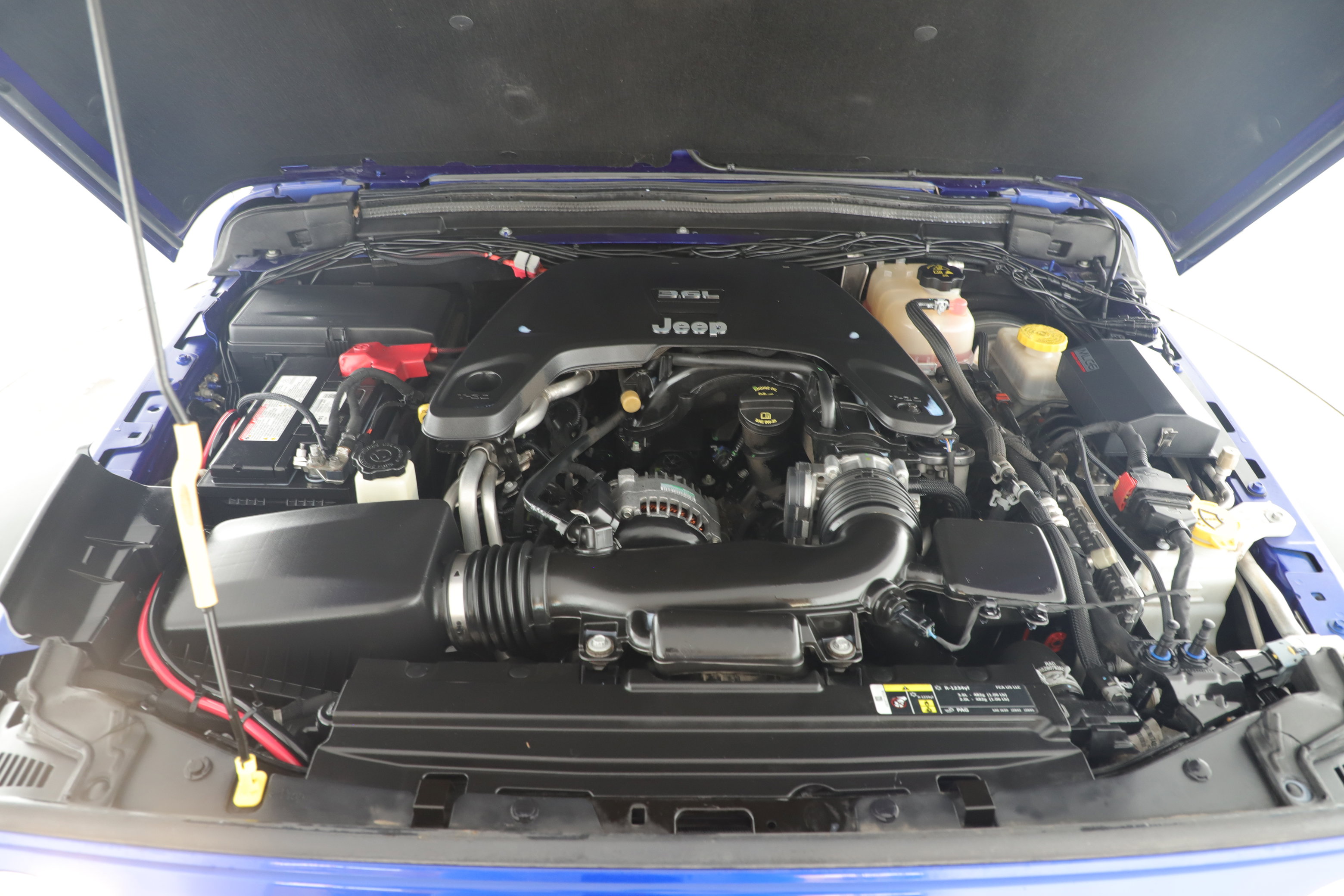 Certified 2019 Jeep Wrangler Sport image 8