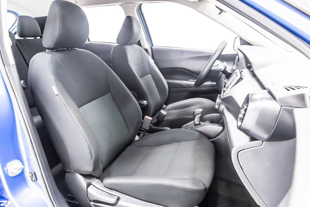 Used 2025 Nissan Kicks Play S FWD image 32