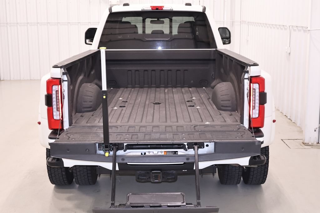 Certified 2024 Ford F450 Limited w/ FX4 Off-Road Package AWD/4WD image 43