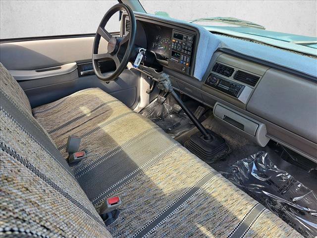 Used 1994 Chevrolet Silverado 1500 2WD Regular Cab image 23