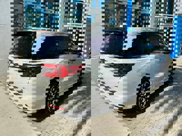 Certified 2022 Honda Odyssey Touring image 6