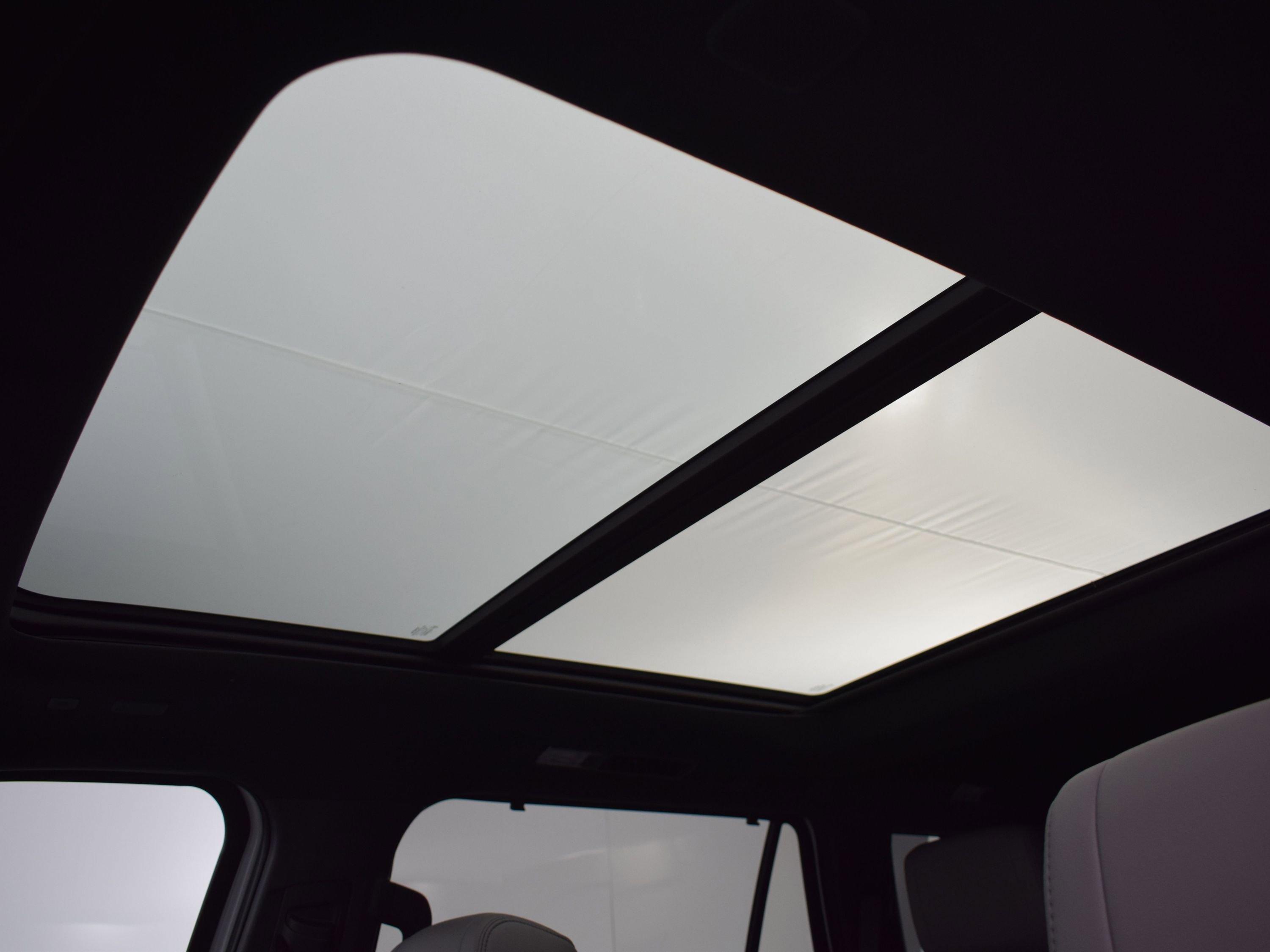 Used 2025 Toyota Sequoia Limited image 33