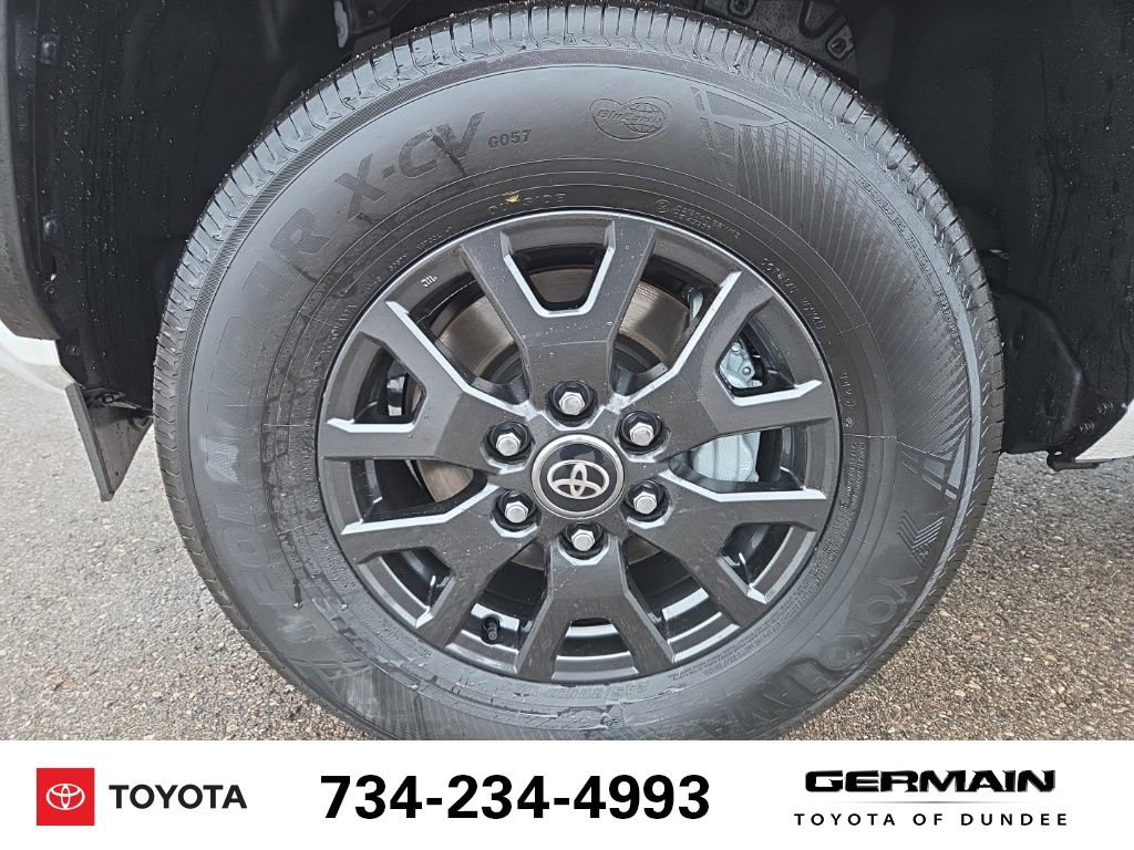 New 2026 Toyota 4Runner SR5 image 12