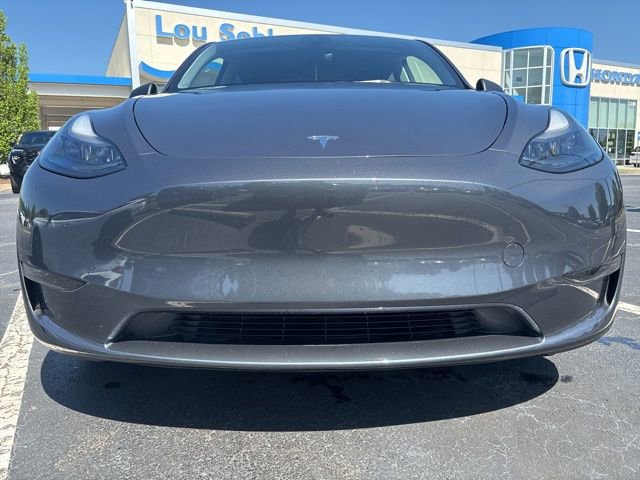 Used 2023 Tesla Model Y Long Range AWD/4WD image 2
