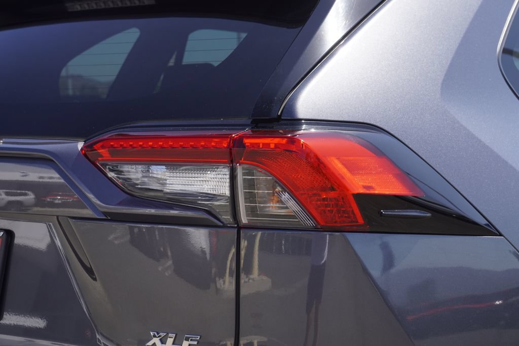 Used 2023 Toyota RAV4 XLE w/ Convenience Package AWD/4WD image 13