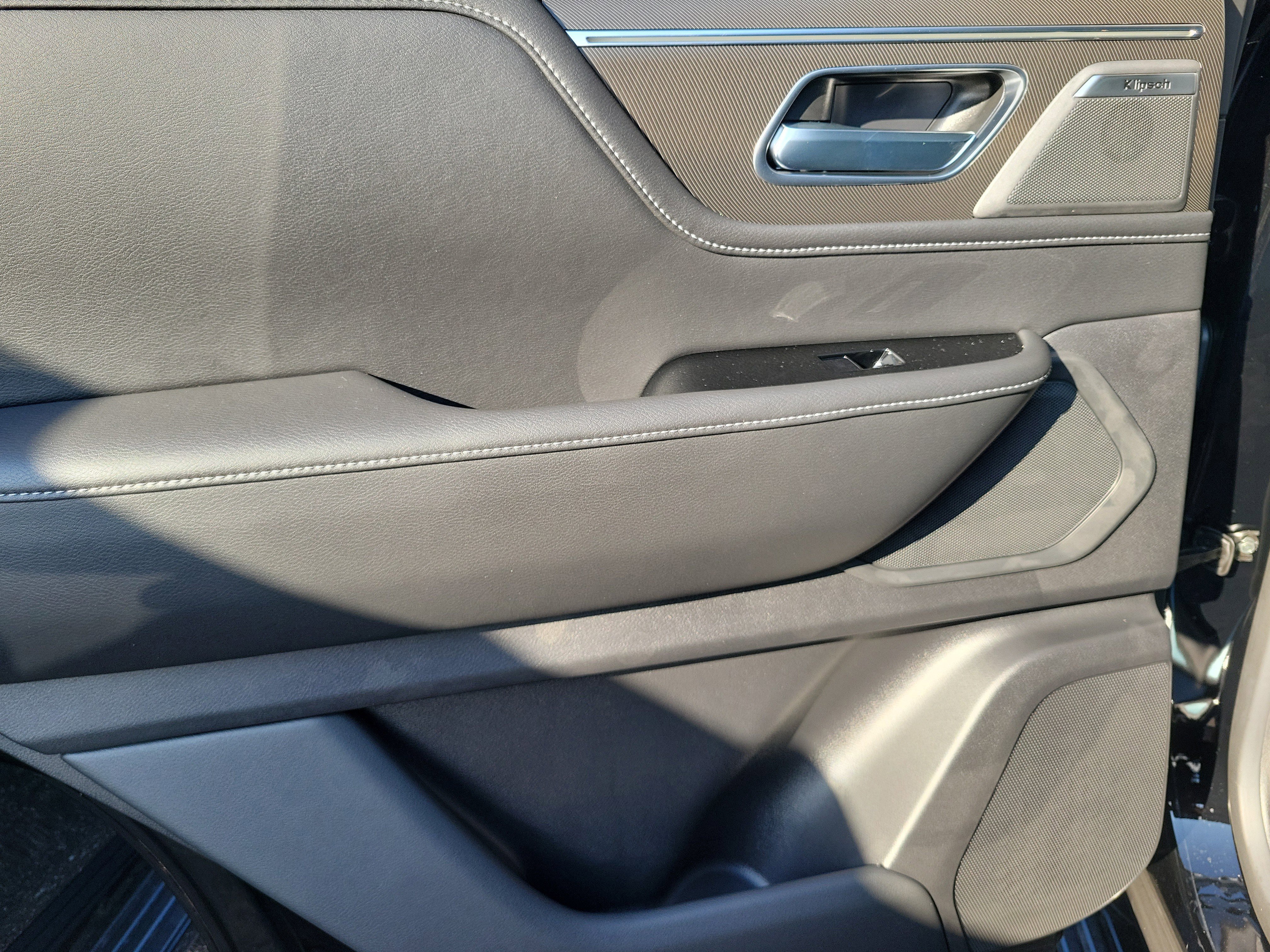 New 2026 INFINITI QX80 Pure image 8