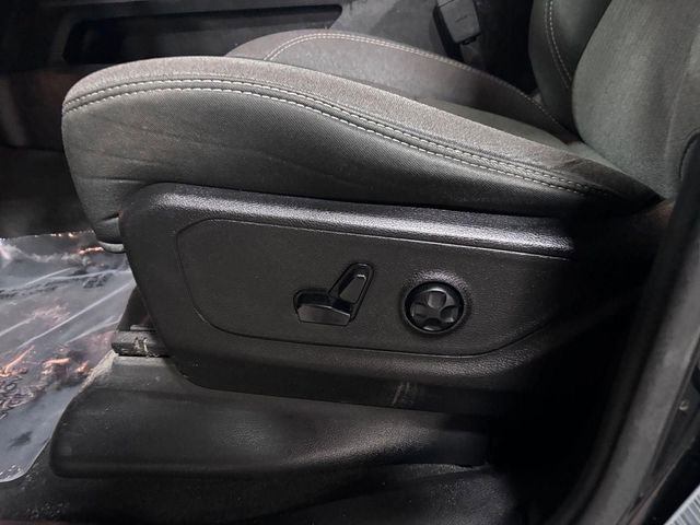 Used 2019 RAM 1500 Big Horn image 11