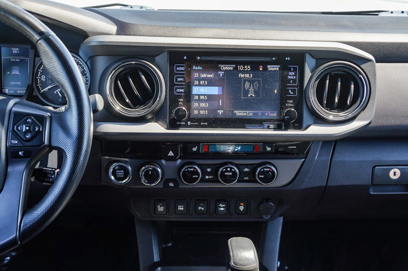 Certified 2017 Toyota Tacoma TRD Pro AWD/4WD image 14