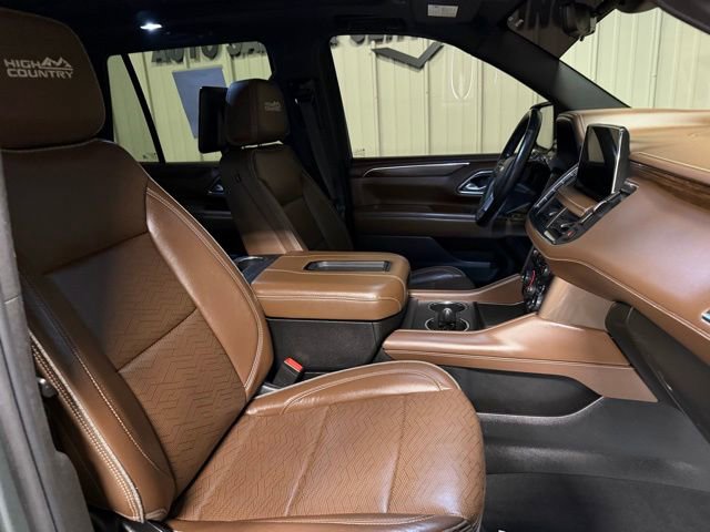 Used 2023 Chevrolet Tahoe High Country w/ LPO, Illumination Package AWD/4WD image 35