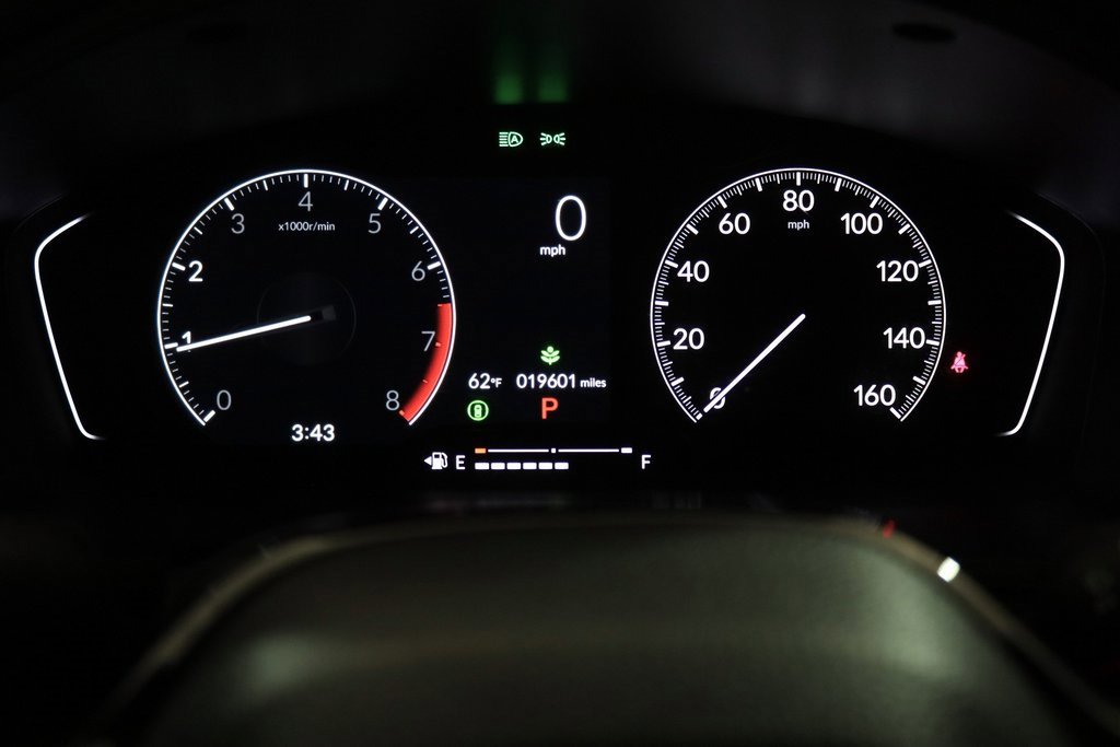 Used 2024 Honda Civic EX image 3