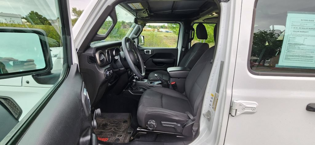 Used 2019 Jeep Wrangler Unlimited Sport AWD/4WD image 3