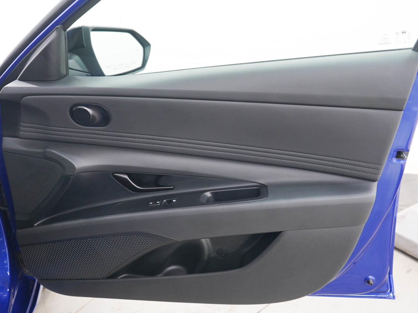 Used 2026 Hyundai Elantra SEL Sport Premium FWD image 9