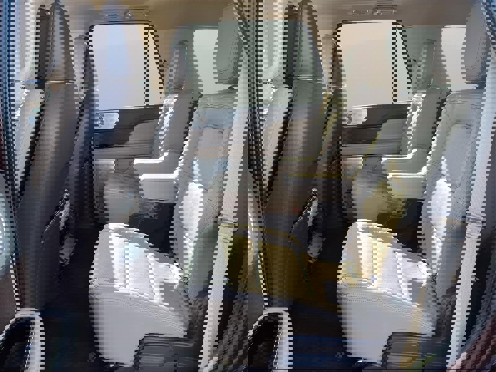 Used 2023 Lincoln Navigator Reserve image 26