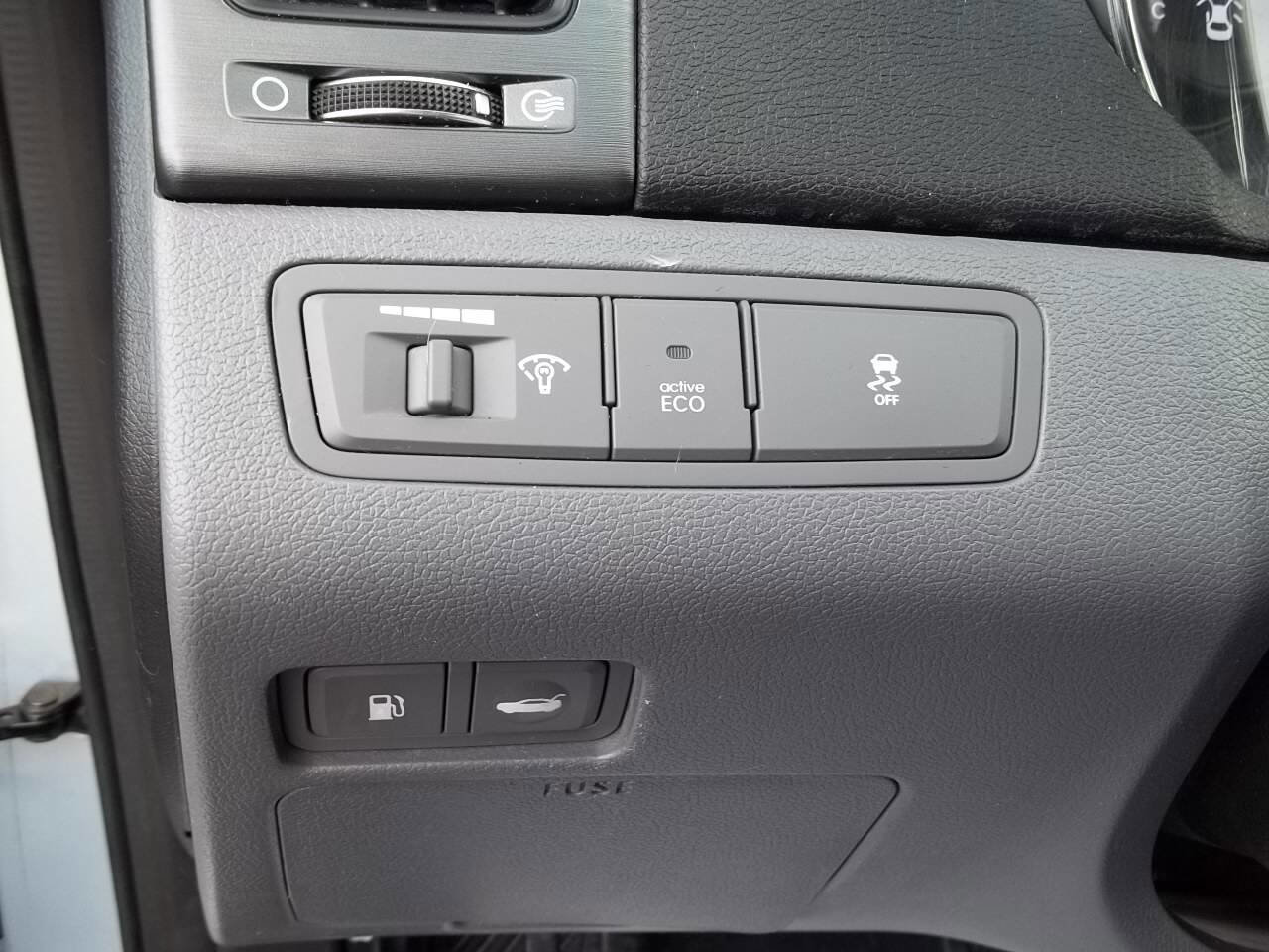 Used 2012 Hyundai Sonata GLS image 18