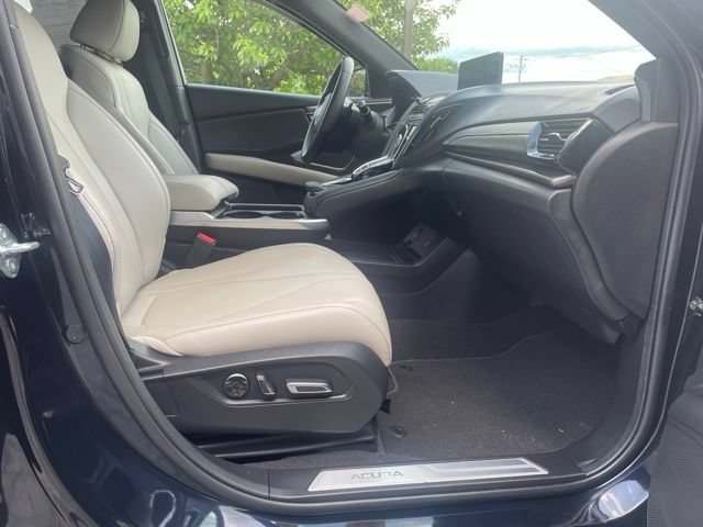 Used 2025 Acura RDX SH-AWD image 17