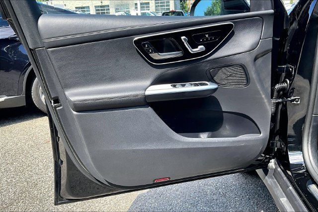 Certified 2023 Mercedes-Benz GLC 300 4MATIC image 17