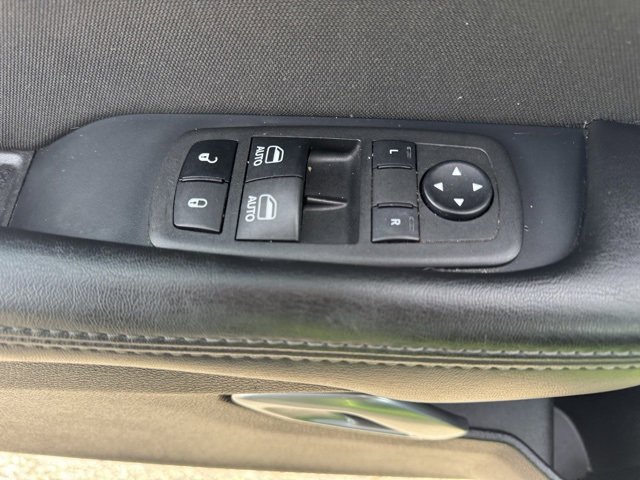 Certified 2023 Dodge Challenger SXT w/ Blacktop Package image 9